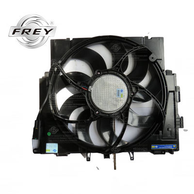BMW F10 F11 F18 525I এর জন্য 600W ব্যবহারিক রেডিয়েটর ফ্যান ইঞ্জিন কুলিং পার্টস 17418642161