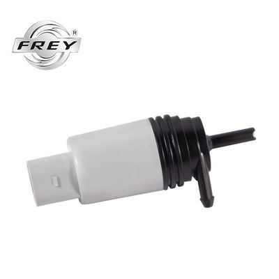 E81 E82 E90 E93 E92 F30 F35 F80 E91 F31 E60 F10 F18 F07 এর জন্য হেডলাইট ক্লিনিং সহ গাড়ির ওয়াশার পাম্প