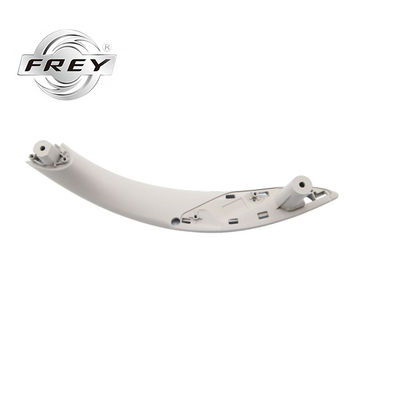 51417279313 BMW F30 F35 এর জন্য অটো ইন্টেরিয়র এক্সেসরিজ সামনের বাম গাড়ির ডোর পুল হ্যান্ডেল